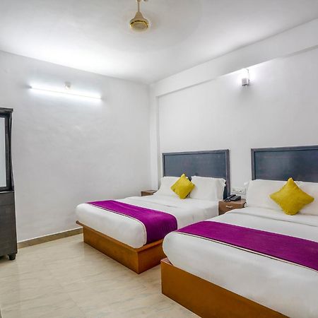Fabhotel Abrigo Residency Anaviratty エクステリア 写真