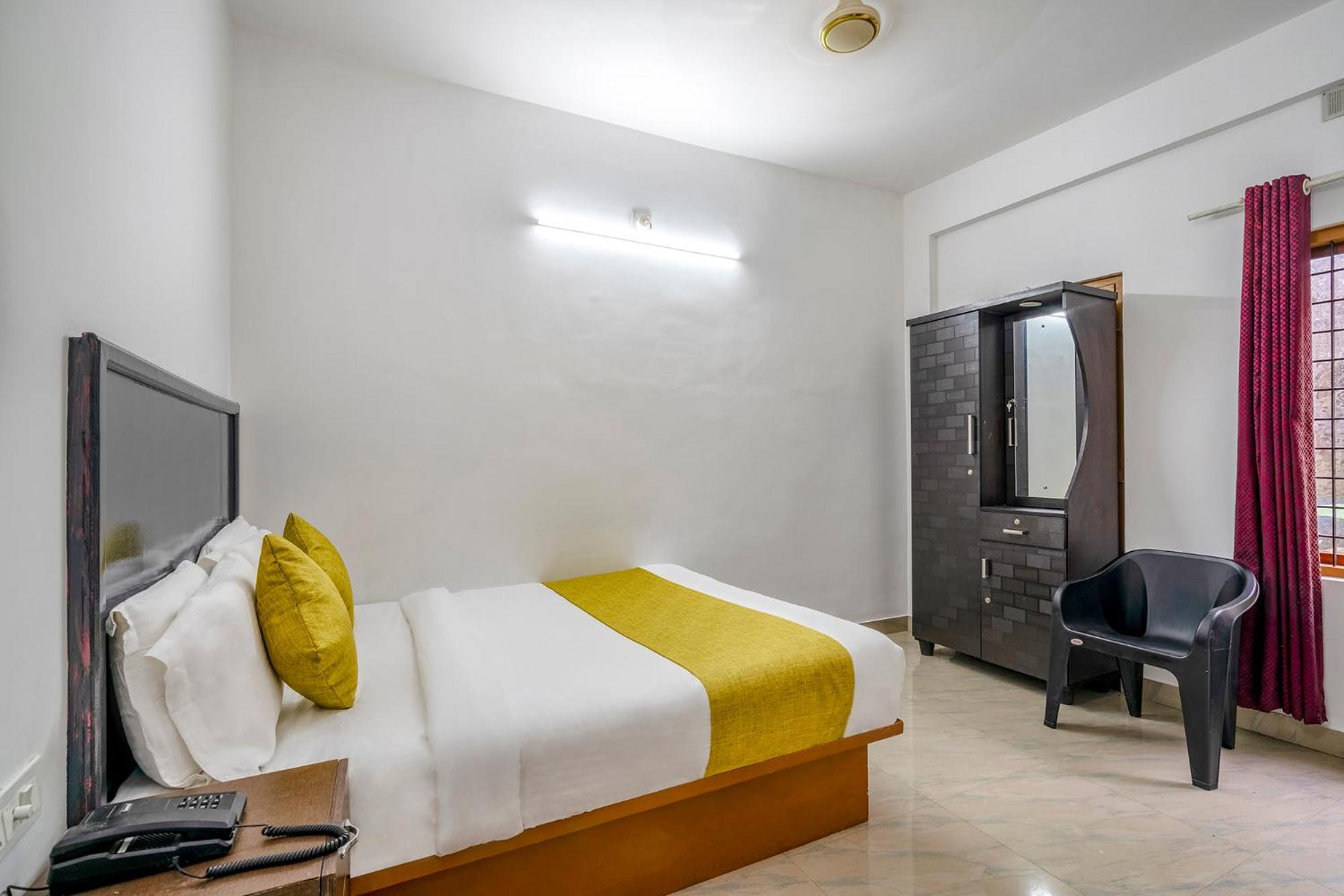 Fabhotel Abrigo Residency Anaviratty エクステリア 写真